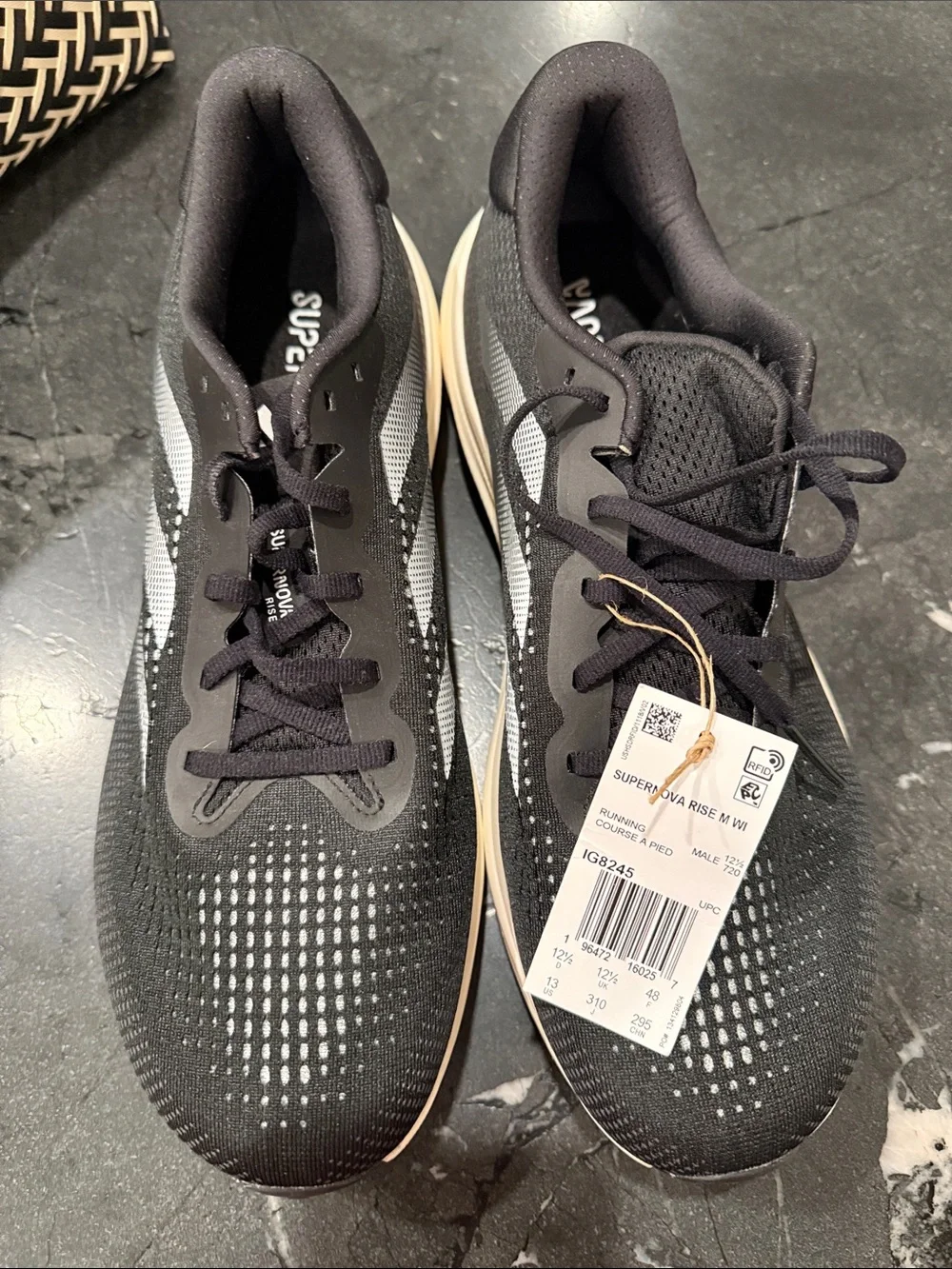 adidas Supernova Rise Men’s Running Shoes - Black & Cream